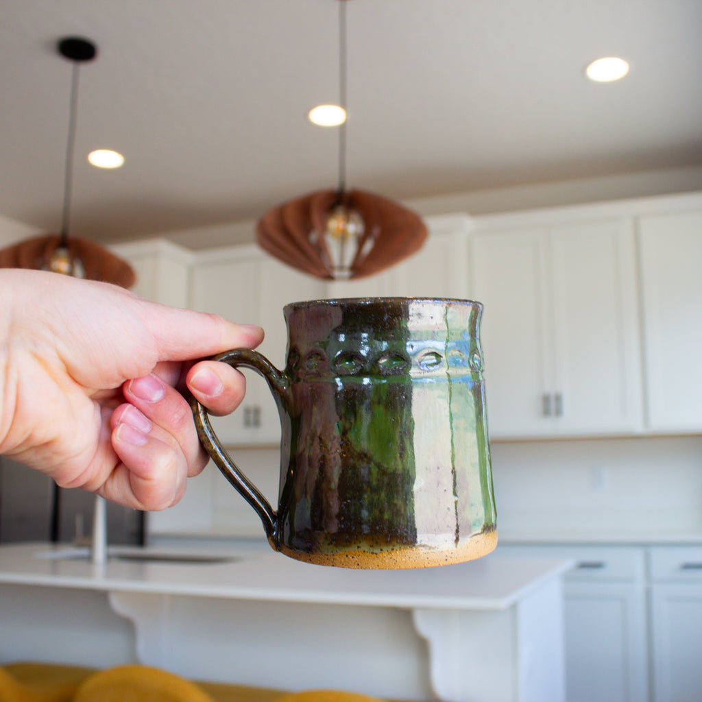 Pinecone Ash Mug